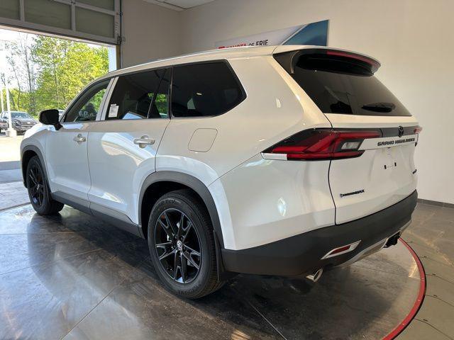 new 2026 Toyota Grand Highlander Hybrid car, priced at $62,091
