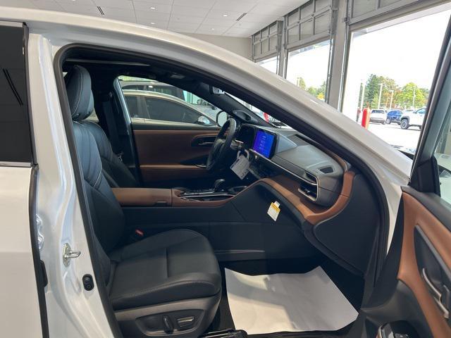 new 2026 Toyota Crown car, priced at $47,800