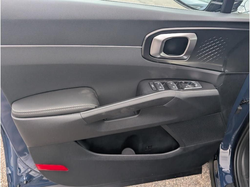 new 2026 Kia Sorento car, priced at $35,578