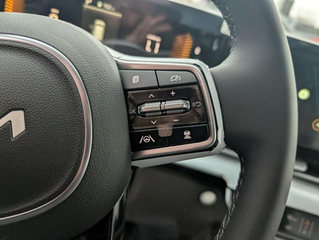 new 2026 Kia Carnival car, priced at $37,504