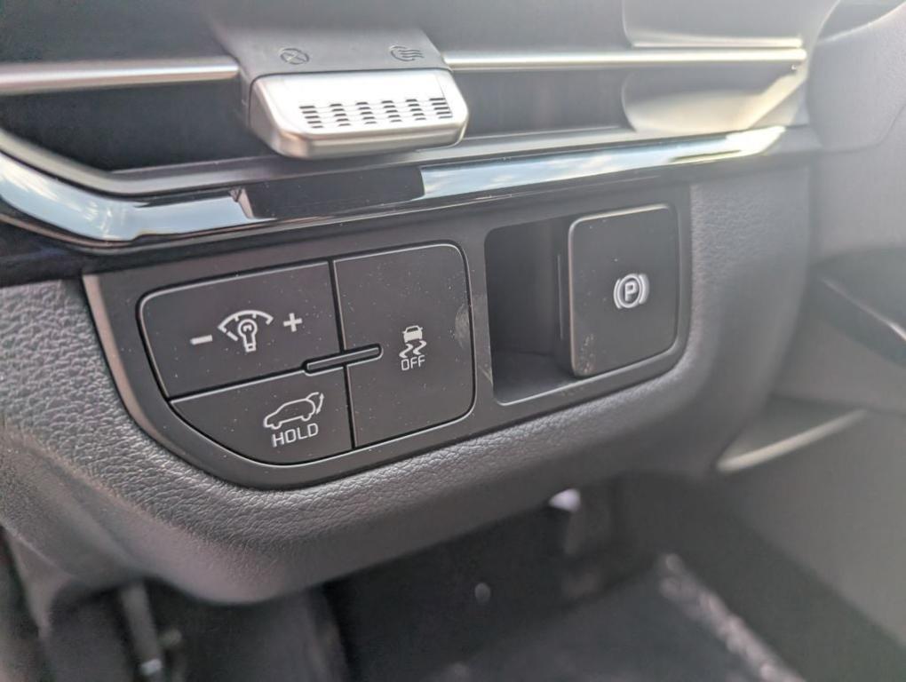 new 2026 Kia Sportage car, priced at $32,352