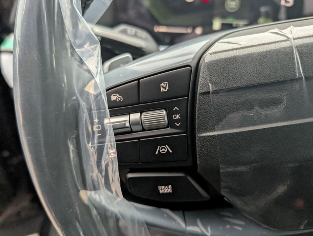 new 2026 Kia Sportage Hybrid car, priced at $33,735