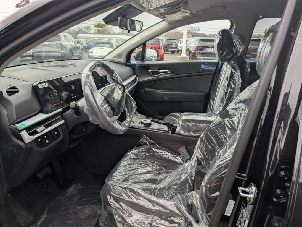 new 2026 Kia Sportage Hybrid car, priced at $33,735
