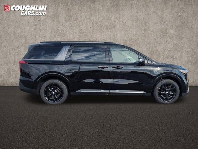 new 2026 Kia Carnival Hybrid car, priced at $52,215