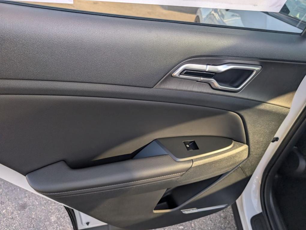 new 2026 Kia Sportage car, priced at $37,277