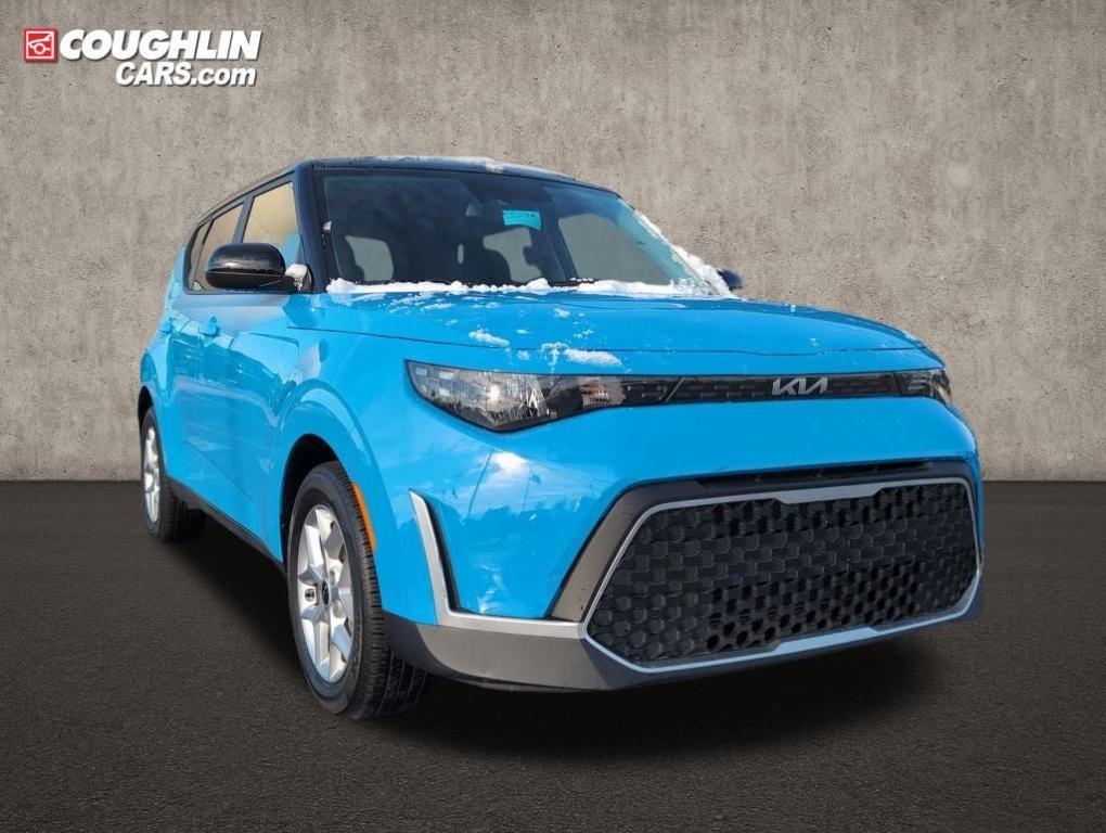 used 2023 Kia Soul car, priced at $18,468