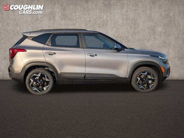 new 2026 Kia Seltos car, priced at $26,238