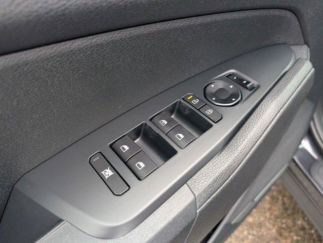 new 2026 Kia Sportage car, priced at $27,648