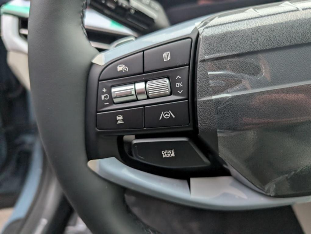 new 2026 Kia Sportage Hybrid car, priced at $40,035