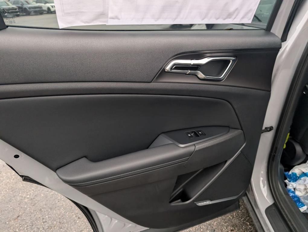 new 2026 Kia Sportage Hybrid car, priced at $32,730