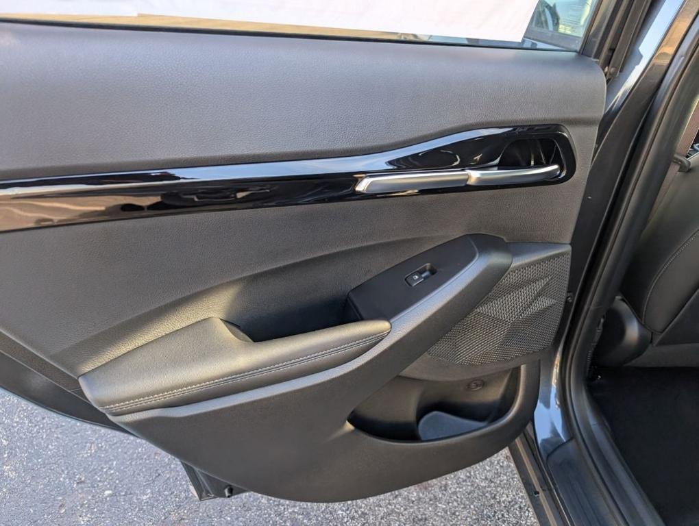 new 2026 Kia Seltos car, priced at $27,785