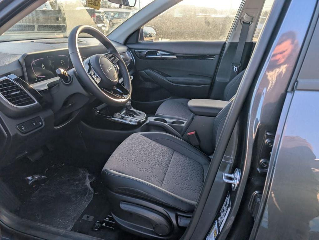 new 2026 Kia Seltos car, priced at $27,785
