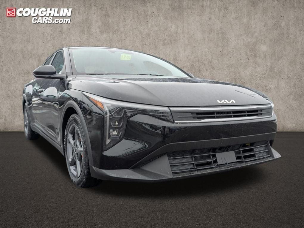 new 2025 Kia K4 car, priced at $22,499