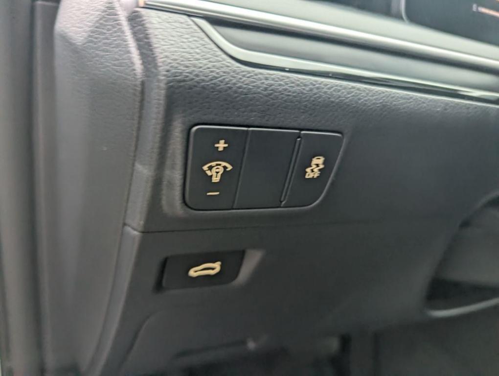 new 2026 Kia K5 car, priced at $33,120