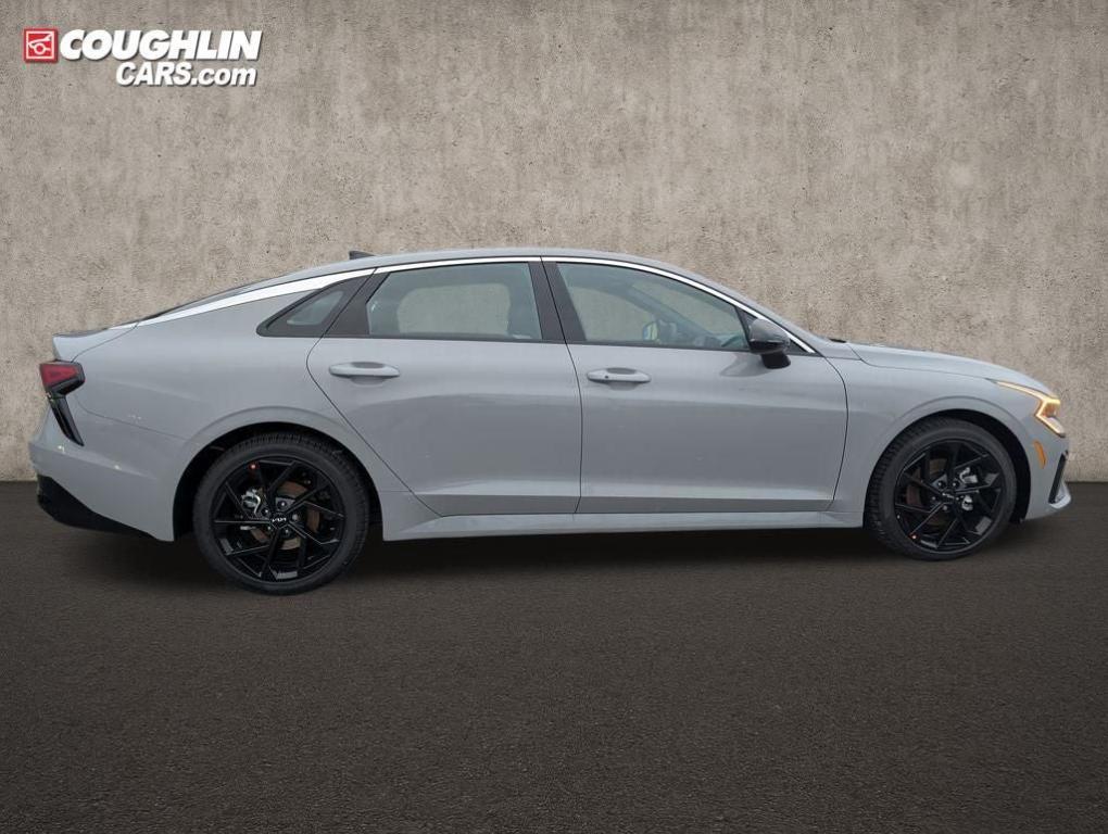 new 2026 Kia K5 car, priced at $33,120