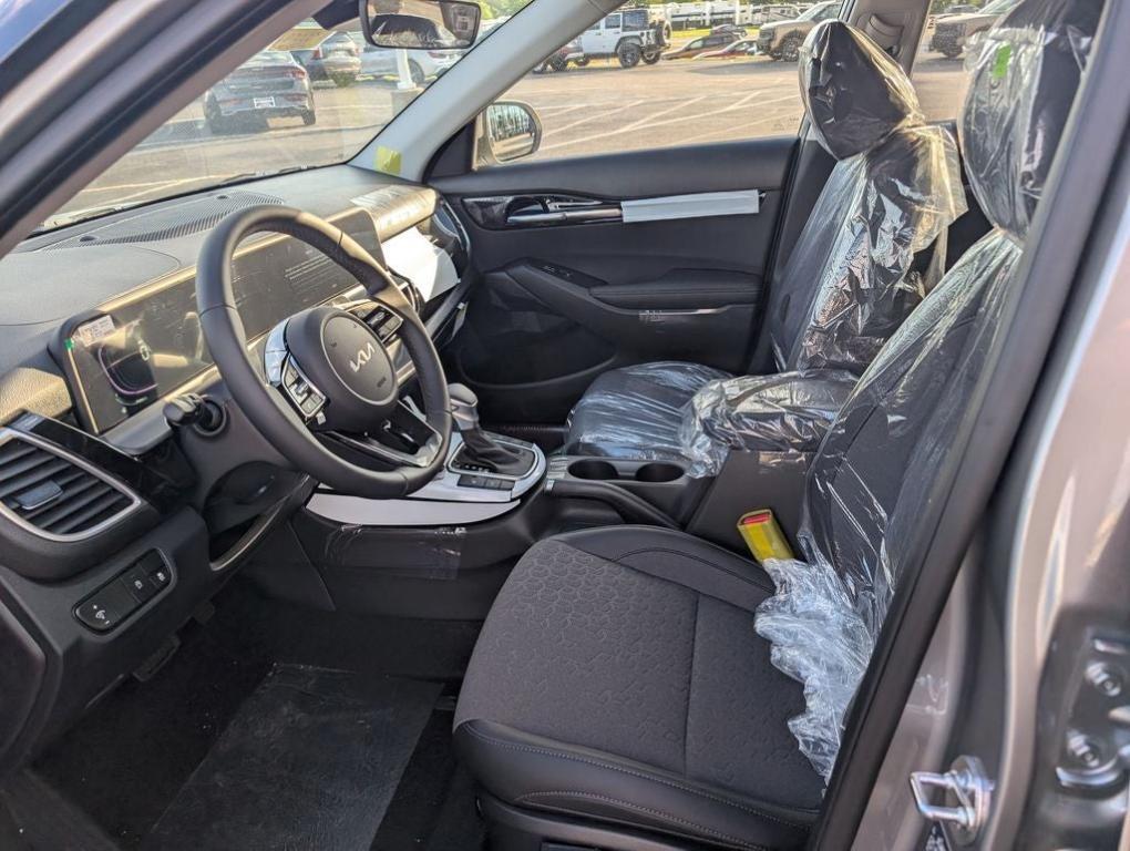 new 2026 Kia Seltos car, priced at $28,133
