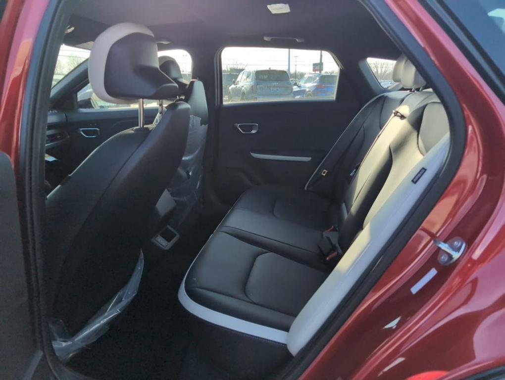 new 2025 Kia K4 car, priced at $25,929