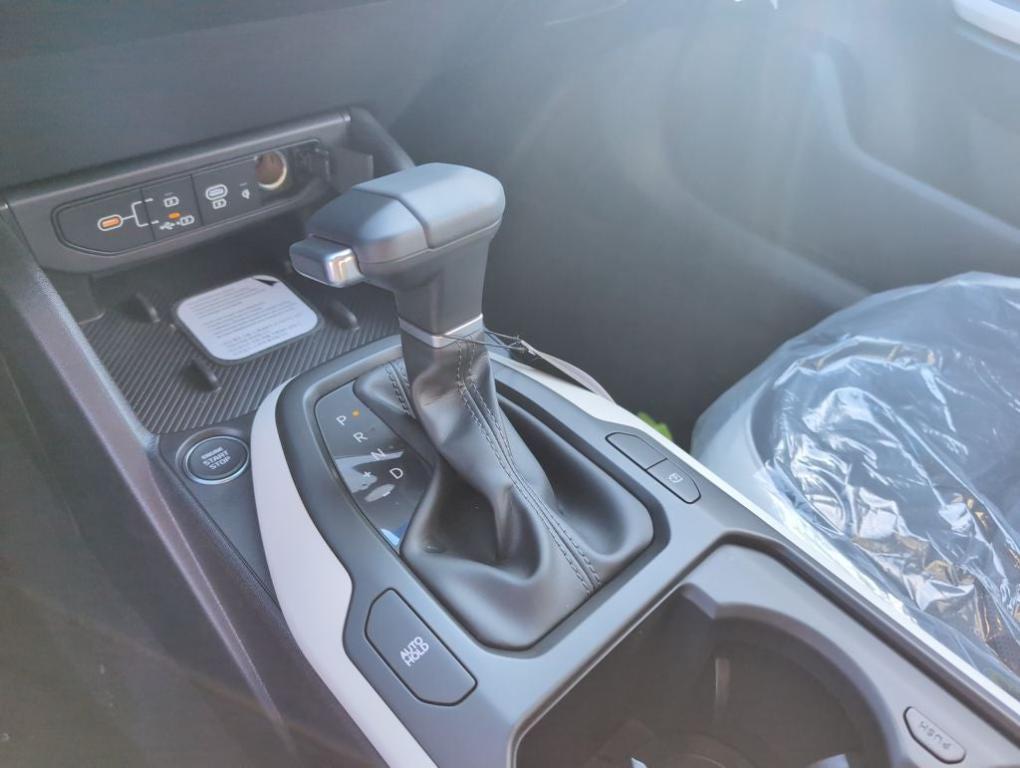 new 2025 Kia K4 car, priced at $25,929