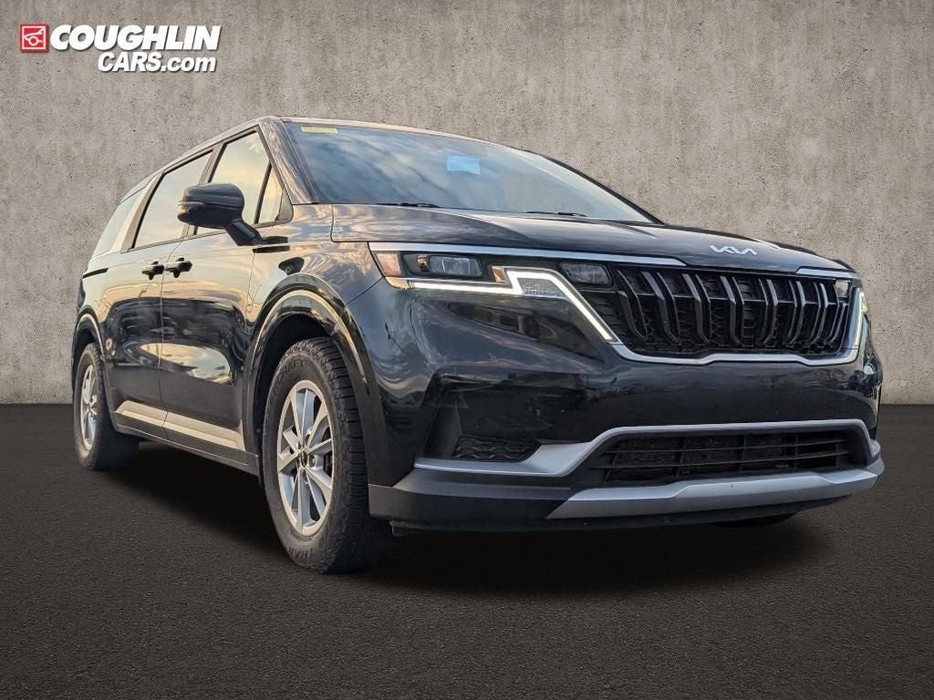 used 2024 Kia Carnival car, priced at $28,736