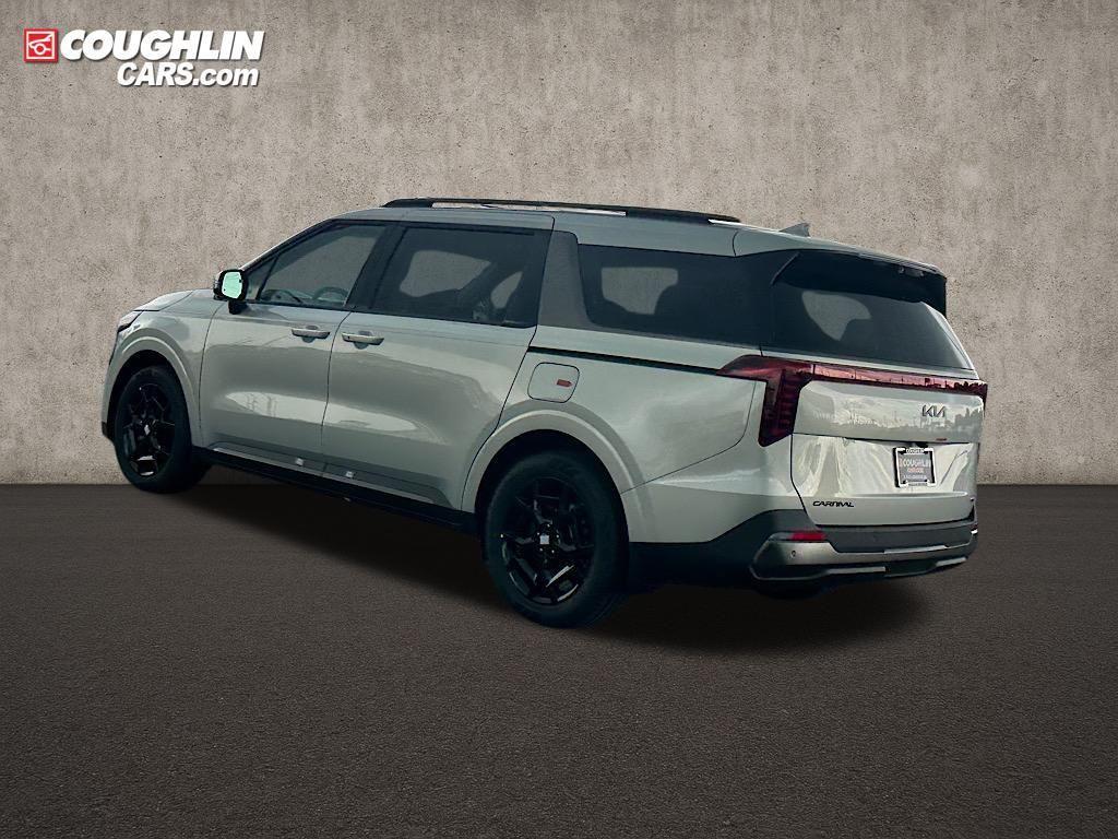 new 2025 Kia Carnival Hybrid car, priced at $52,120