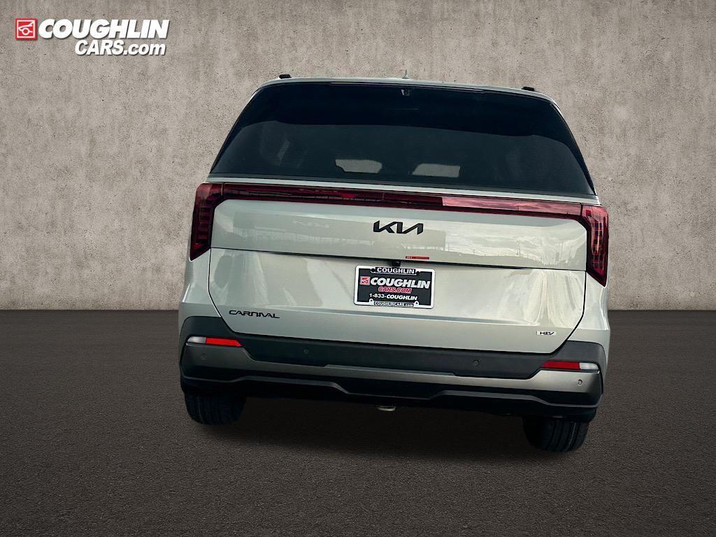 new 2025 Kia Carnival Hybrid car, priced at $52,120
