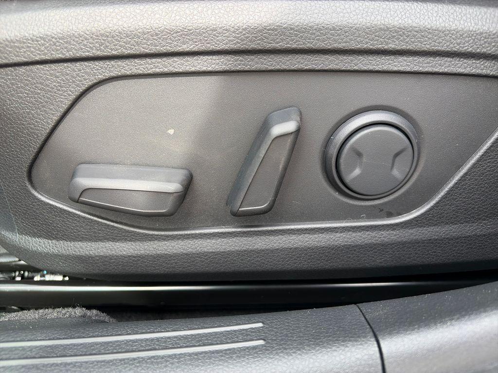 new 2026 Kia K5 car, priced at $31,010