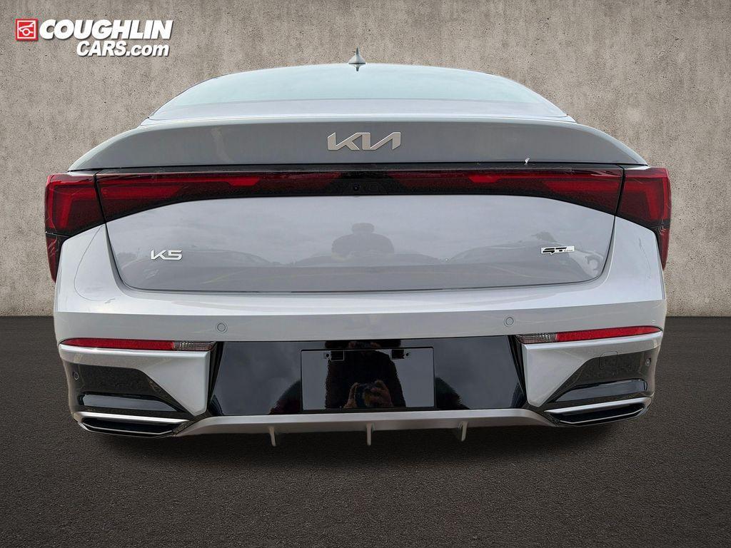 new 2026 Kia K5 car, priced at $31,010