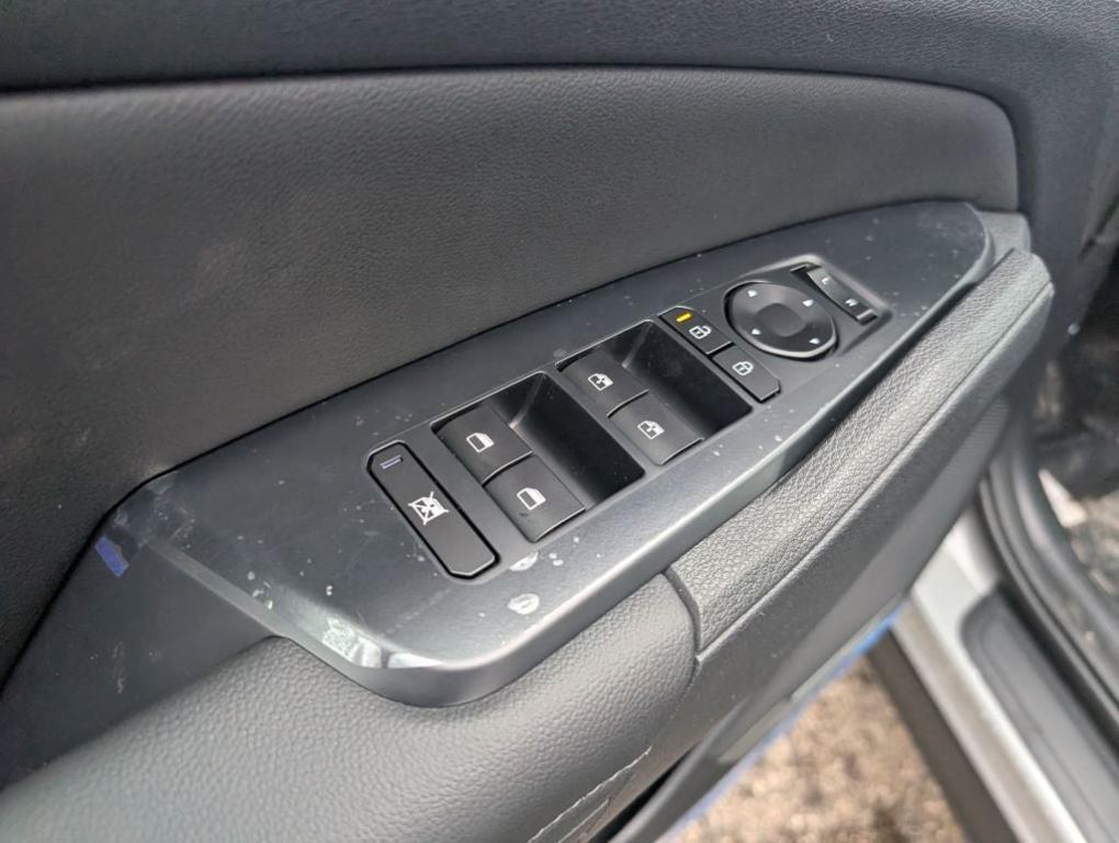 new 2026 Kia Sportage car, priced at $33,604