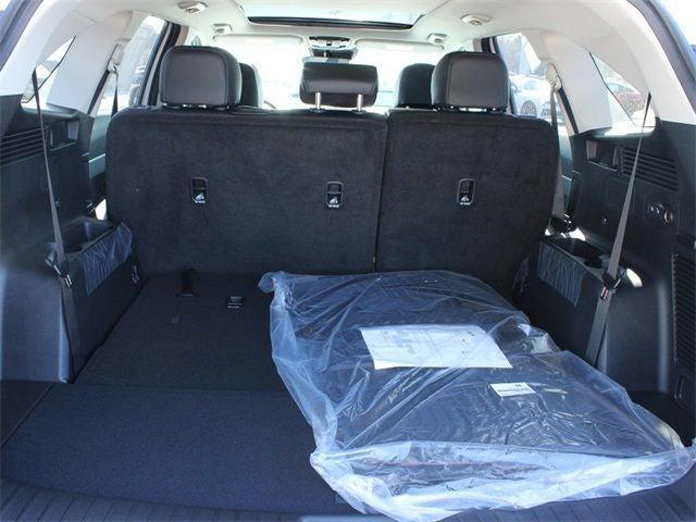 new 2025 Kia Sorento car, priced at $33,285