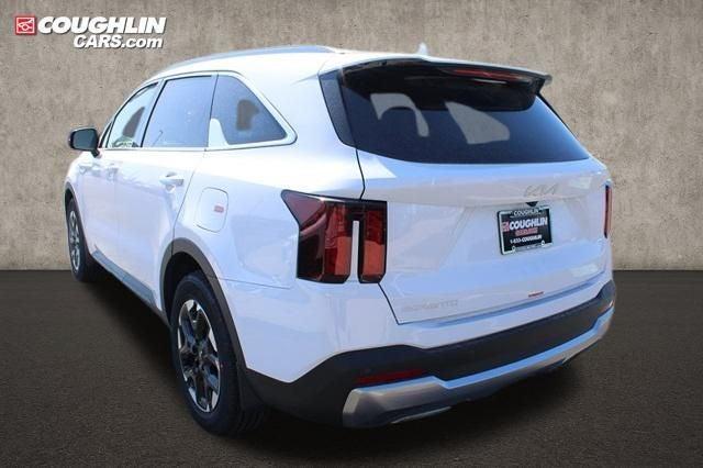 new 2025 Kia Sorento car, priced at $33,285