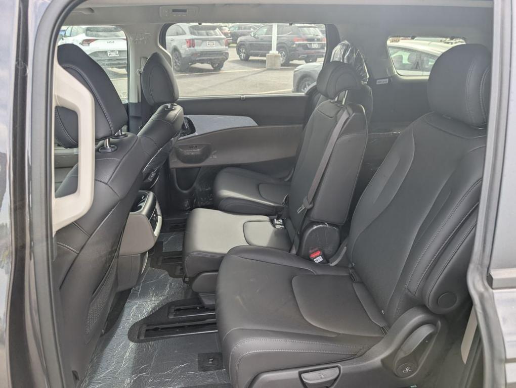 new 2026 Kia Carnival car, priced at $40,242