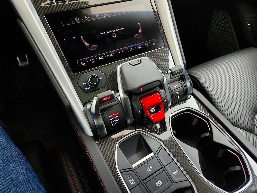 used 2019 Lamborghini Urus car, priced at $157,845