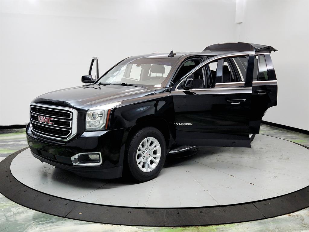 used 2020 GMC Yukon car, priced at $23,695