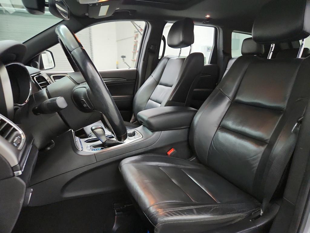 used 2019 Jeep Grand Cherokee car, priced at $15,545