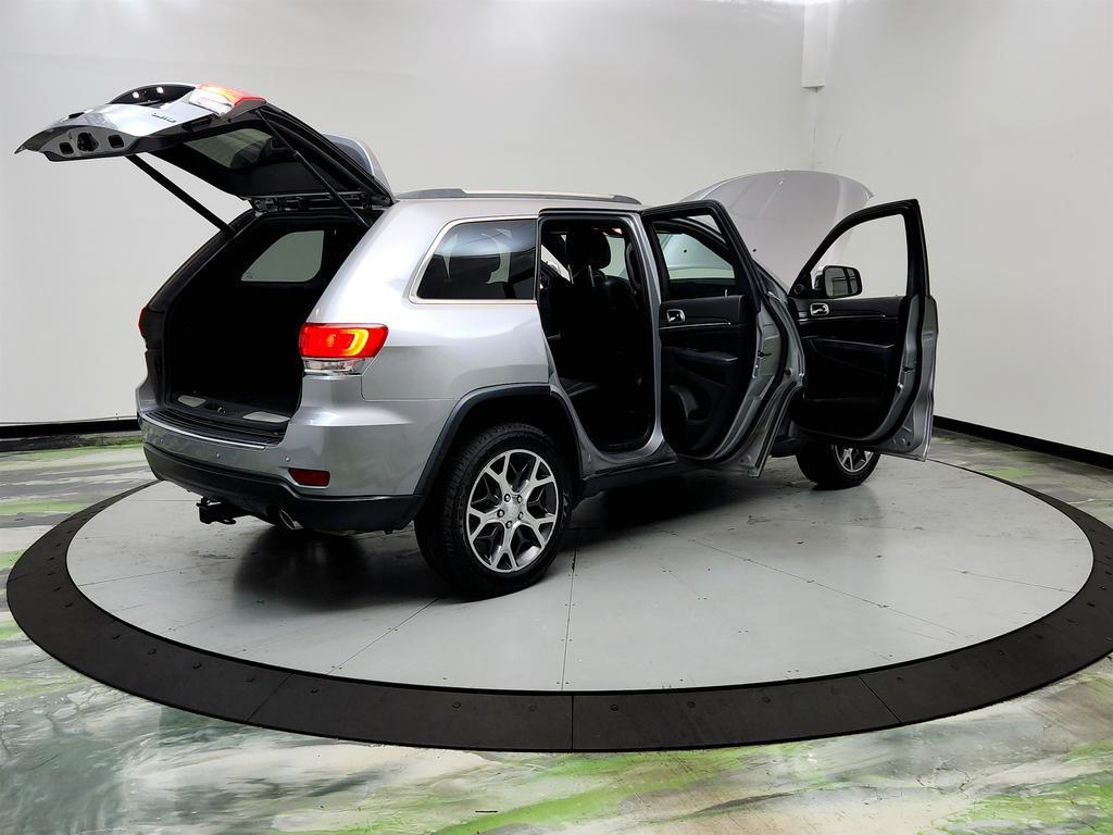 used 2019 Jeep Grand Cherokee car, priced at $15,545