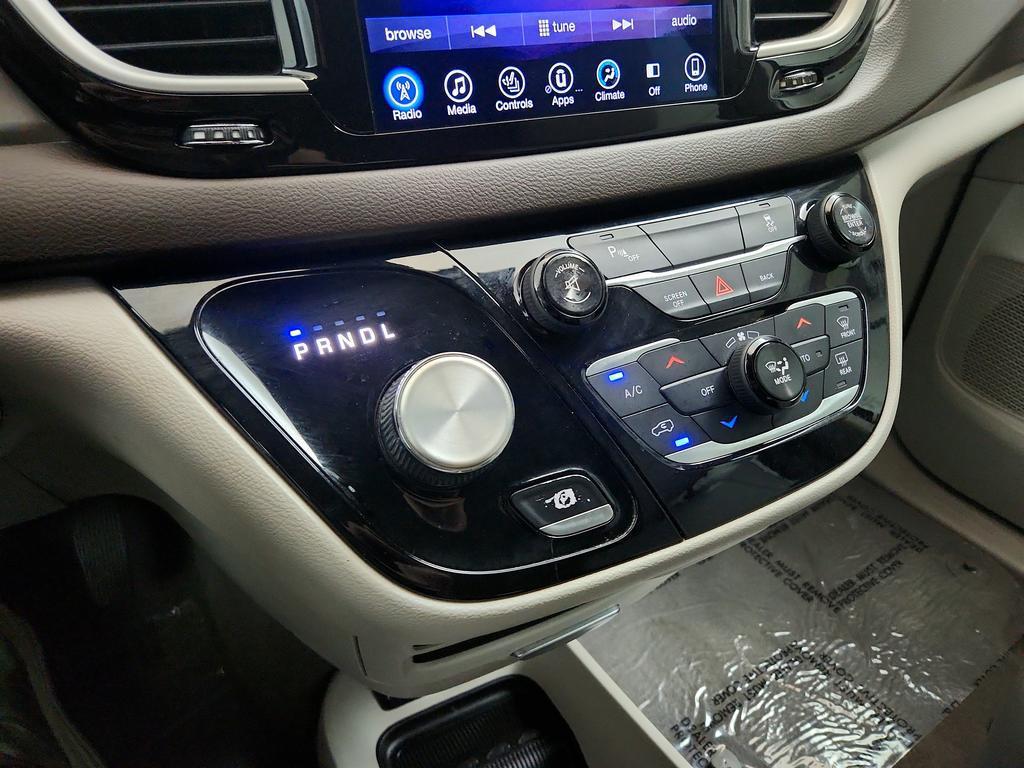 used 2017 Chrysler Pacifica car, priced at $9,950