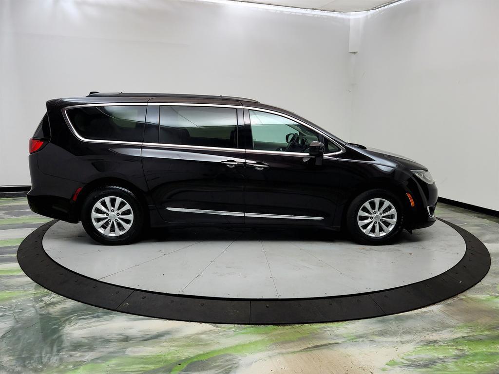 used 2017 Chrysler Pacifica car, priced at $9,950
