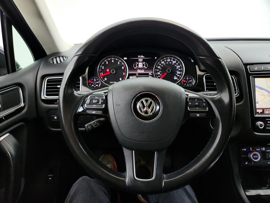 used 2016 Volkswagen Touareg car, priced at $9,895