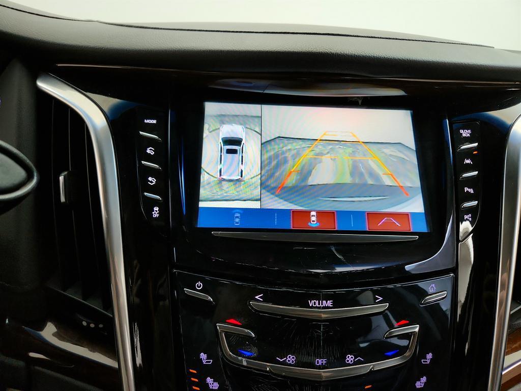 used 2019 Cadillac Escalade car, priced at $23,195
