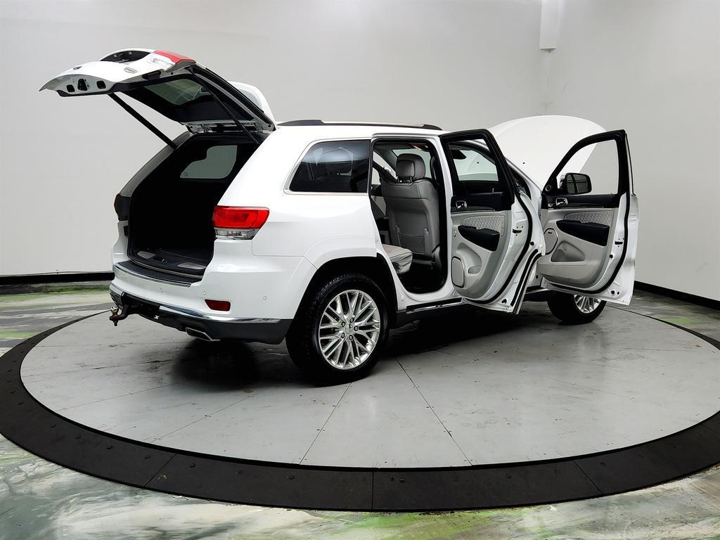 used 2017 Jeep Grand Cherokee car, priced at $14,995