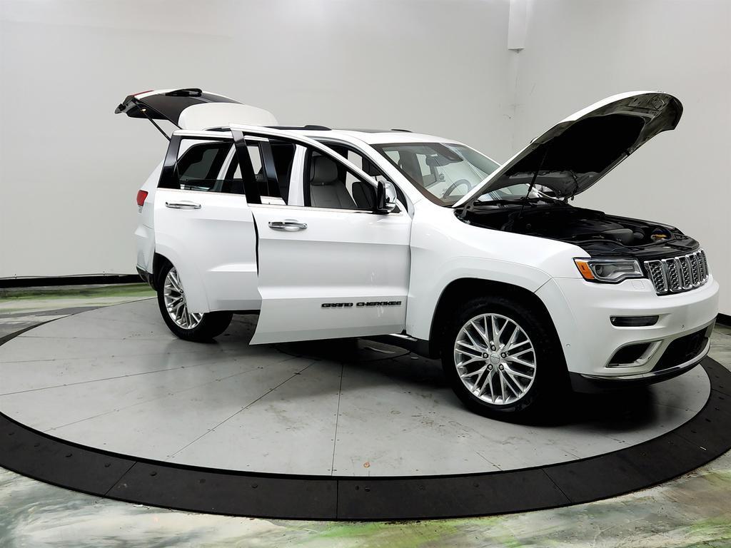 used 2017 Jeep Grand Cherokee car, priced at $14,995