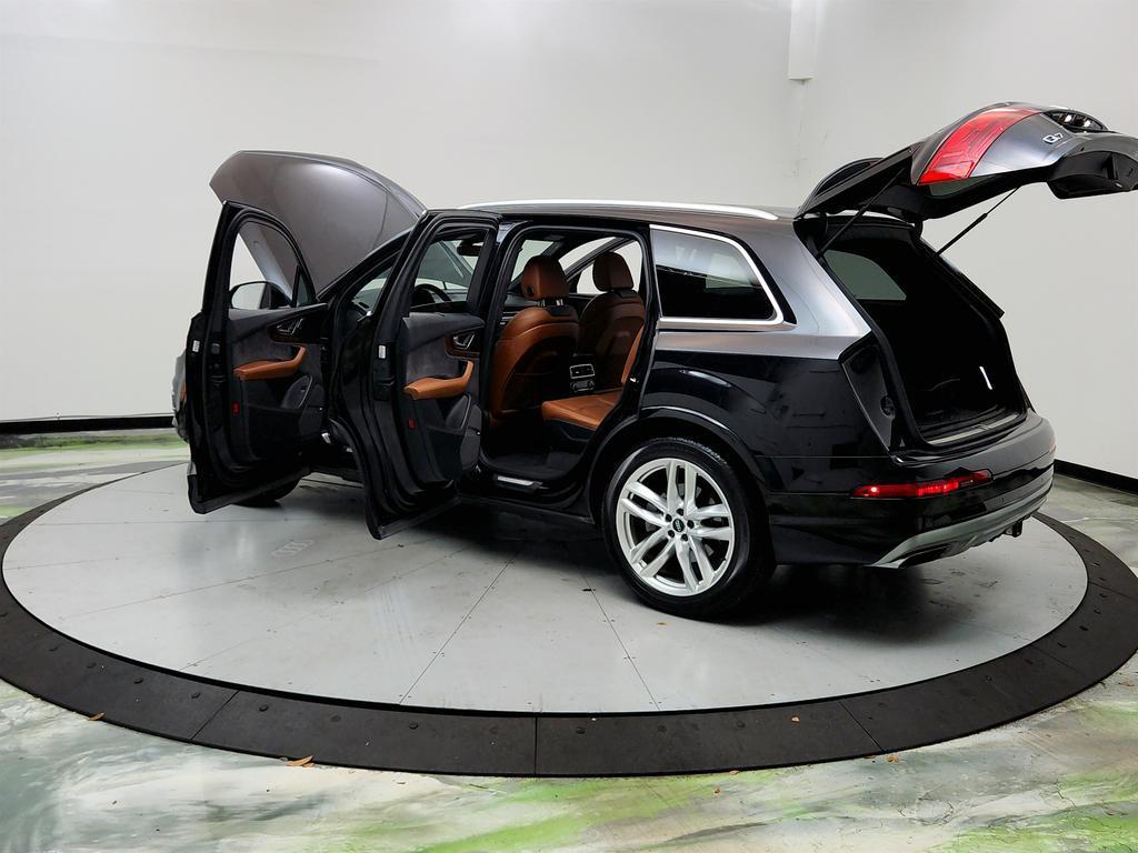 used 2018 Audi Q7 car, priced at $18,245