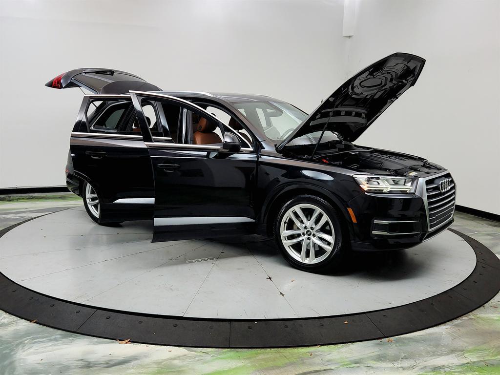 used 2018 Audi Q7 car, priced at $18,245