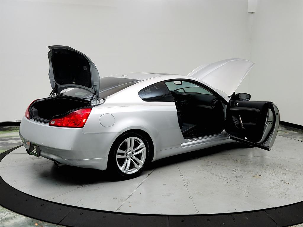 used 2010 INFINITI G37 car, priced at $8,995
