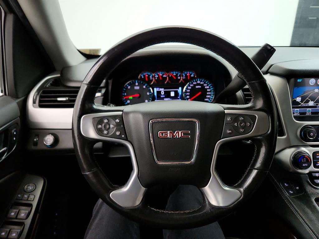 used 2020 GMC Yukon XL car, priced at $24,695