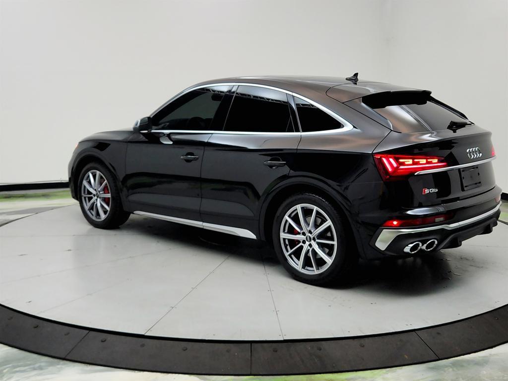 used 2022 Audi SQ5 car, priced at $32,150