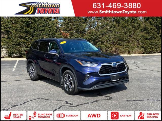 used 2021 Toyota Highlander Hybrid car, priced at $36,991