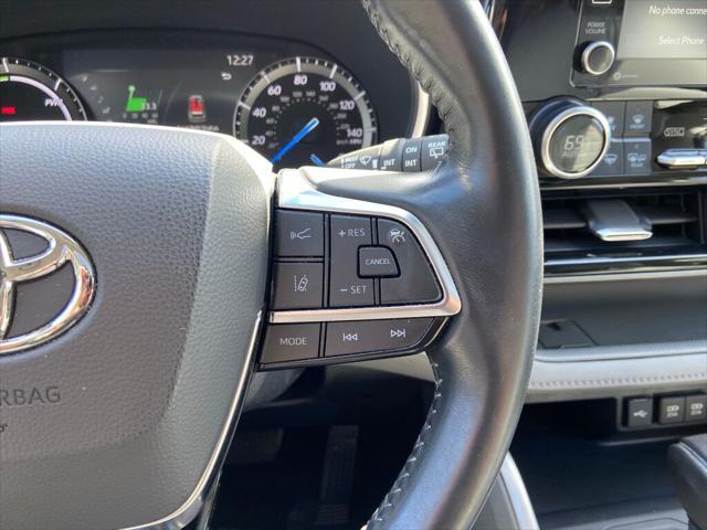 used 2021 Toyota Highlander Hybrid car, priced at $36,991