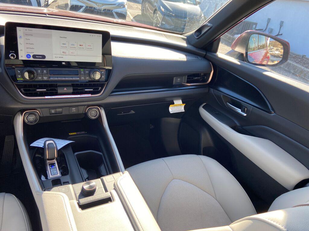 used 2025 Toyota Grand Highlander car, priced at $60,558