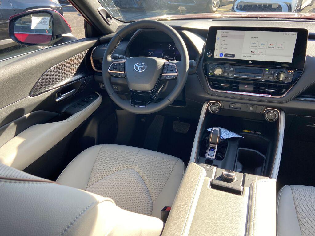 used 2025 Toyota Grand Highlander car, priced at $60,558